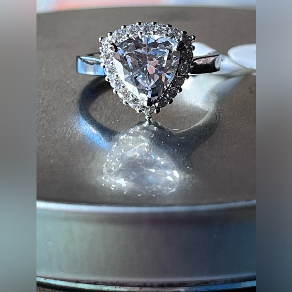 💍 🕯️💍DIAMOND CANDLE RING 🕯️💍🕯️ NWT 💍🕯️💍 - Picture 7 of 16